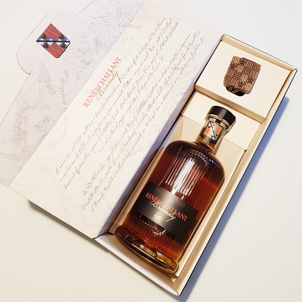 Brandy René de Challant 70cl con cravatta in legno