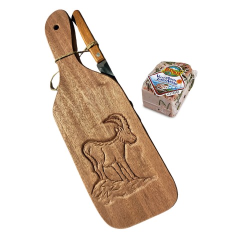 Tagliere con coltello e...