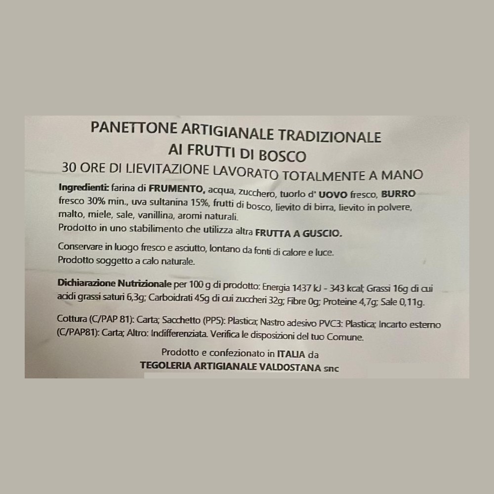 Artisanal panettone with berries 750 gr